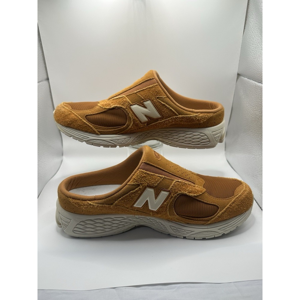 New Balance 2002R Mule 'Glazed Ginger' Men's 11 - Picture 2 of 8